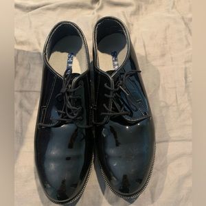 Bates high gloss women’s shoes